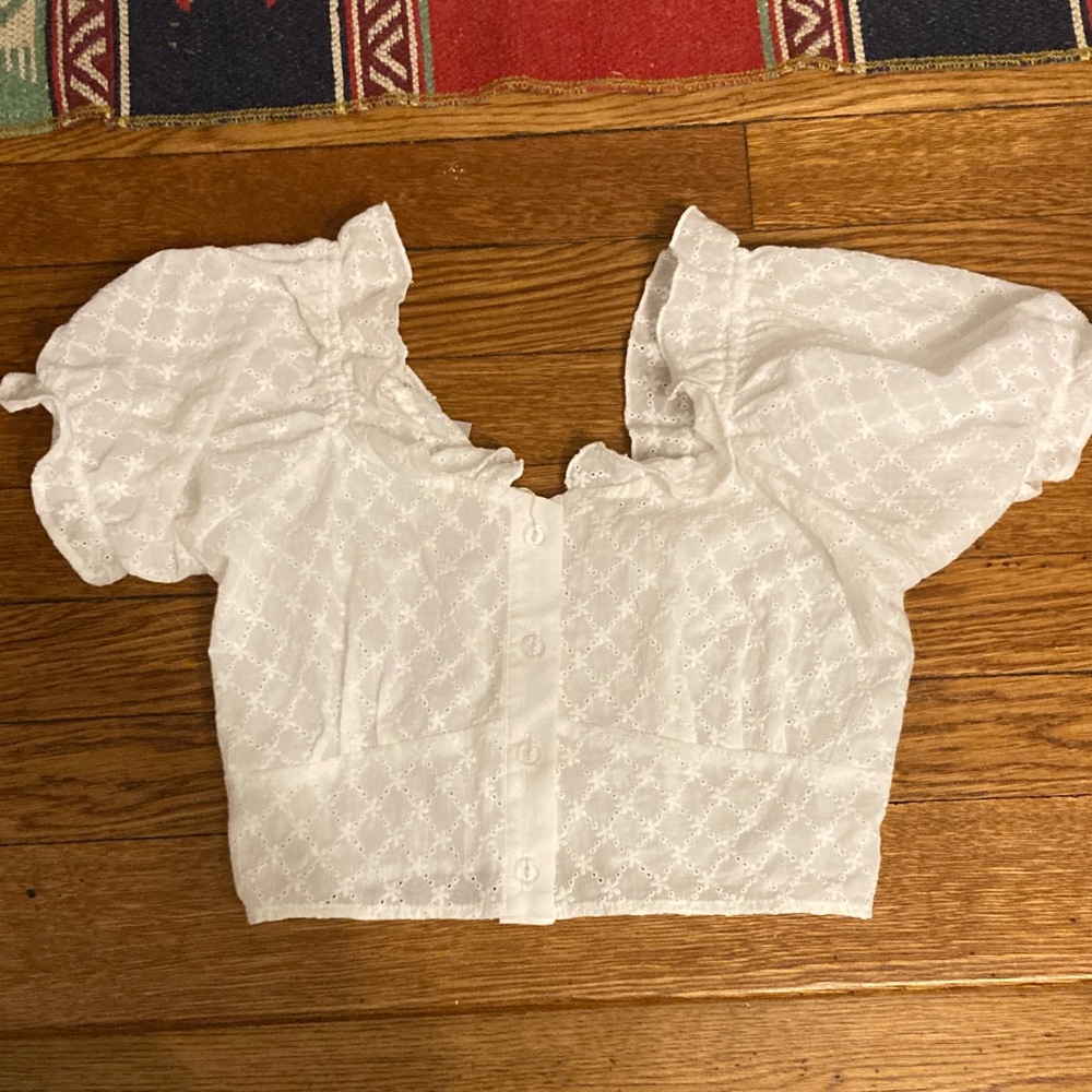 BedraVintage White Puff Sleeve Crop Top